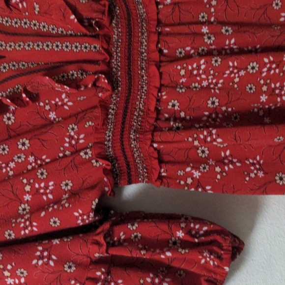 - Max Studio Red Floral Tiered Dress - Picture 4 of 8